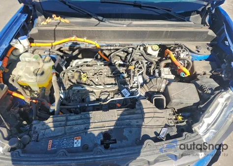 2022 Ford Maverick Xl z USA, uszkodzony, nr VIN 3FTTW8E39NRA66681